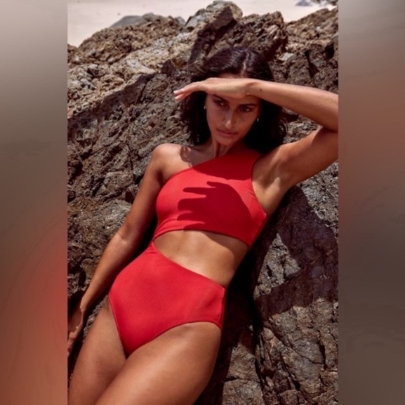 New! Beach Riot Celine one piece swimsuit red 24016 - Picture 8 of 14